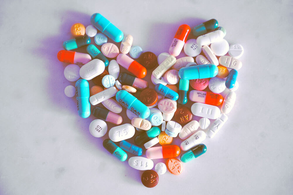 5 Tips to Save Money on Prescriptions for Your Family 1 pills shaped into a heart